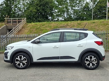 Used Dacia Sandero Stepway 2023 for sale - 79356323: Photo