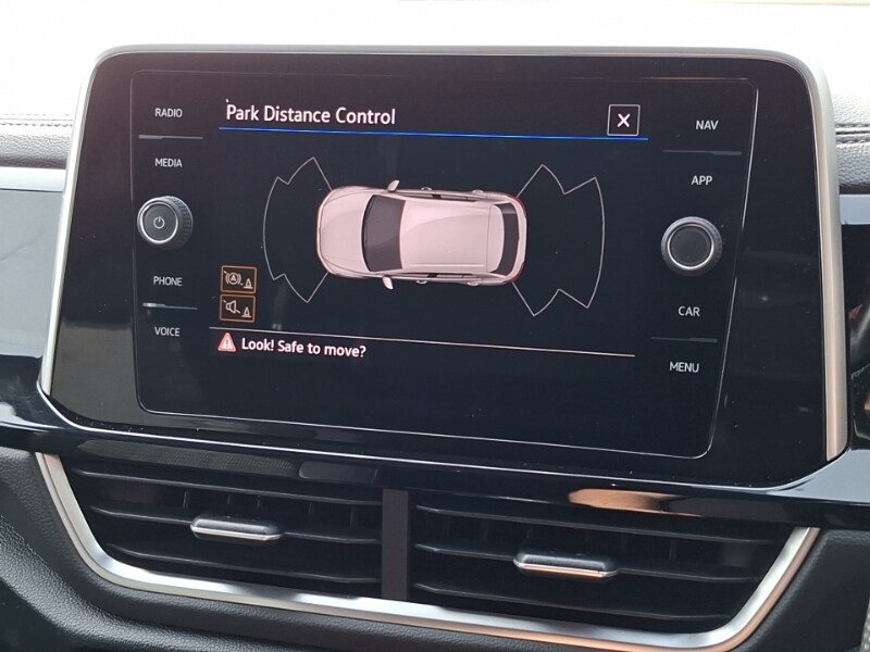 Used Volkswagen T-Roc 2022 for sale - 77963942: Photo 10