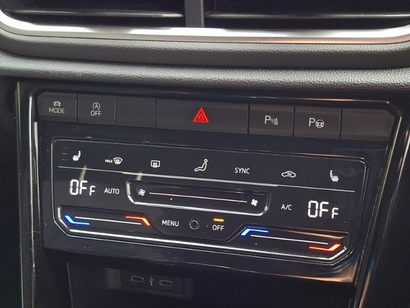 Used Volkswagen T-Roc 2022 for sale - 77963942: Photo 15