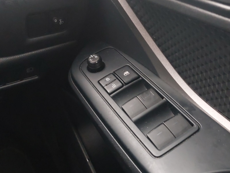 Used Toyota C-HR 2023 for sale - 77731219: Photo 14