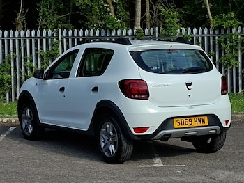 Used Dacia Sandero Stepway 2019 for sale - 78411077: Photo