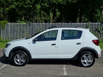 Used Dacia Sandero Stepway 2019 for sale - 78411077: Photo