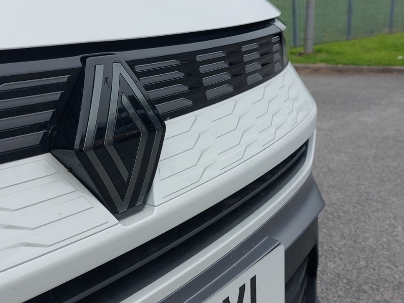 Used Renault Other 2024 for sale - 76651429: Photo 12