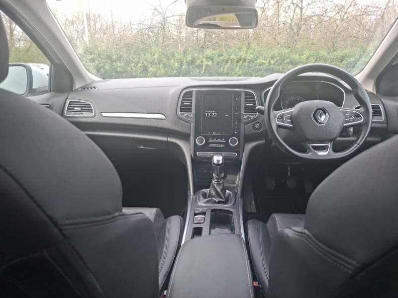 Used Renault Megane 2017 for sale - 78065656: Photo 2