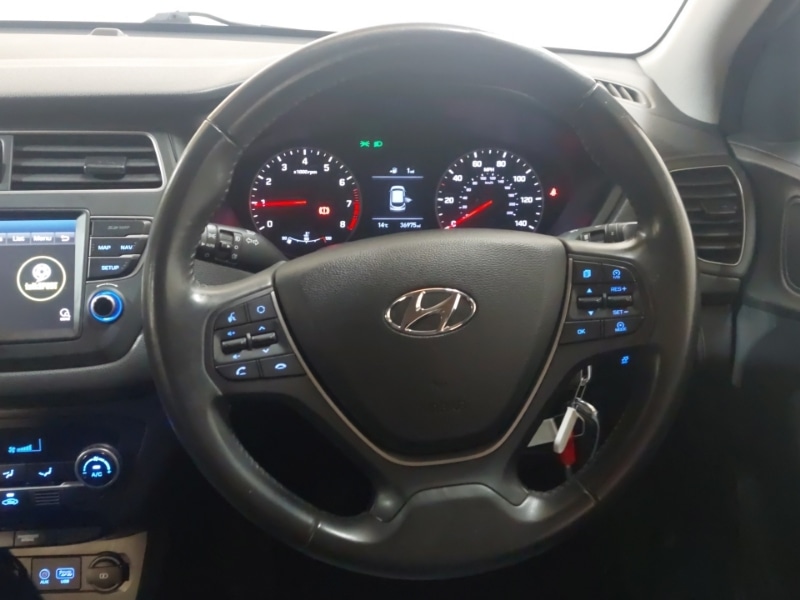 Used Hyundai i20 2019 for sale - 77717145: Photo 10