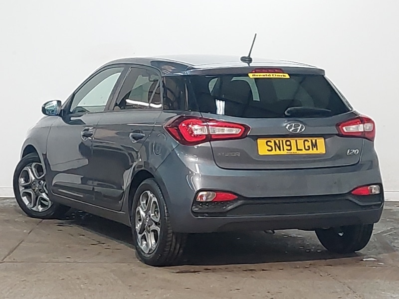 Used Hyundai i20 2019 for sale - 77717145: Photo 3
