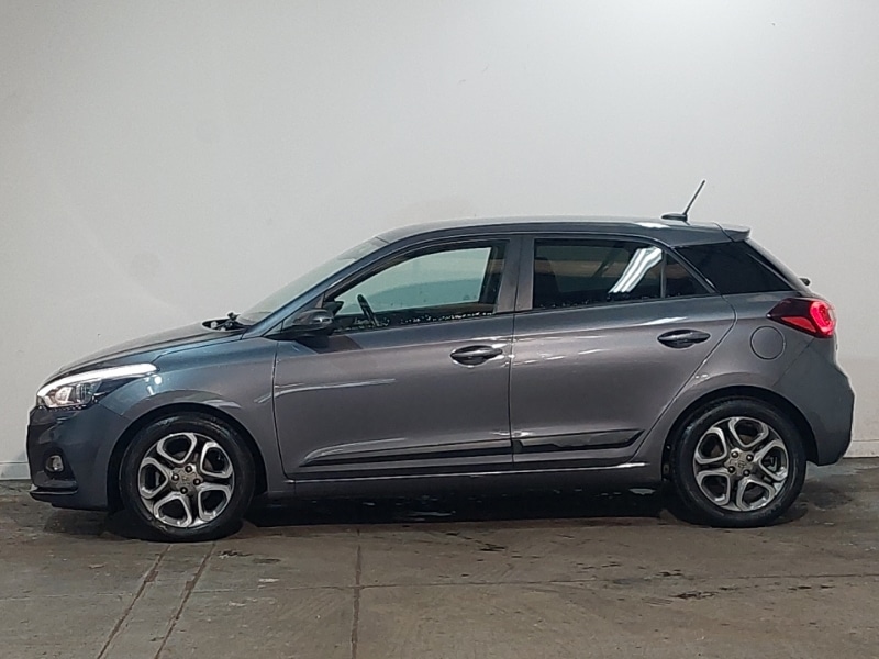 Used Hyundai i20 2019 for sale - 77717145: Photo 4
