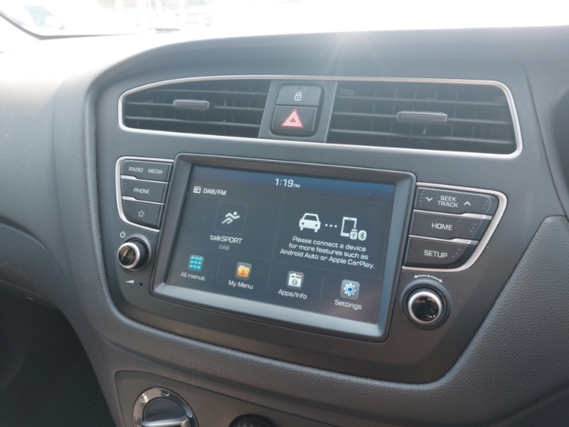 Used Hyundai i20 2019 for sale - 76354585: Photo 19