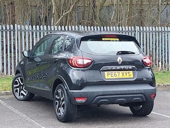 Used Renault Captur 2017 for sale - 77491138: Photo