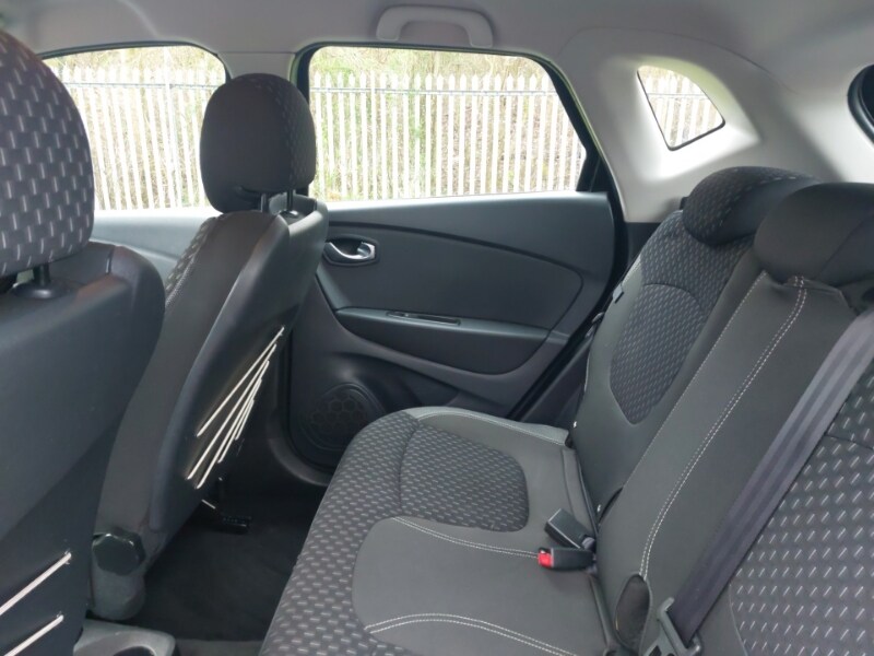 Used Renault Captur 2017 for sale - 77491138: Photo 6