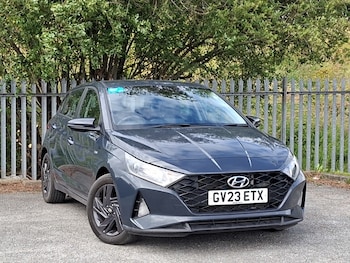Used Hyundai i20 2023 for sale - 79263176: Photo