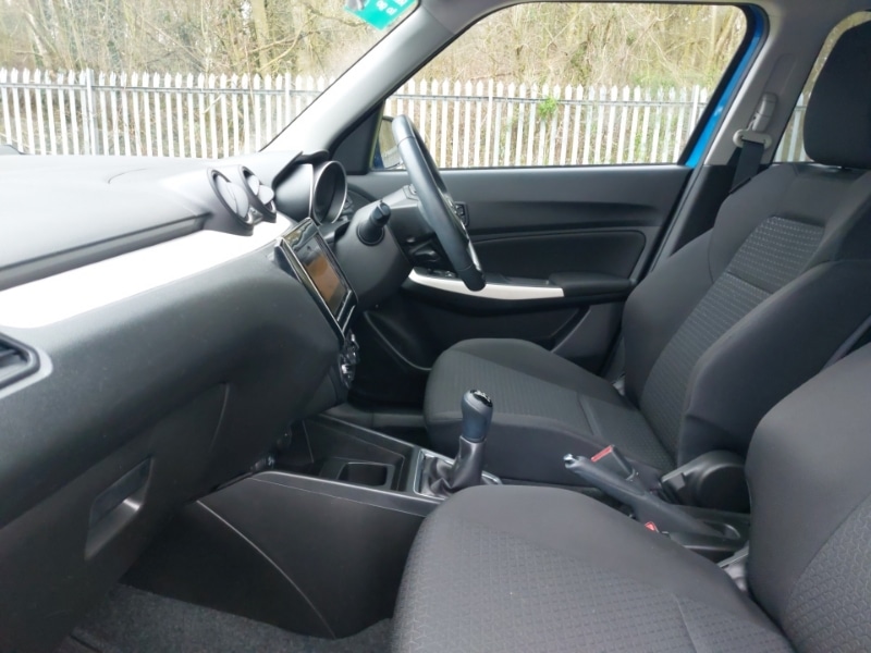 Used Suzuki Swift 2022 for sale - 77418777: Photo 5