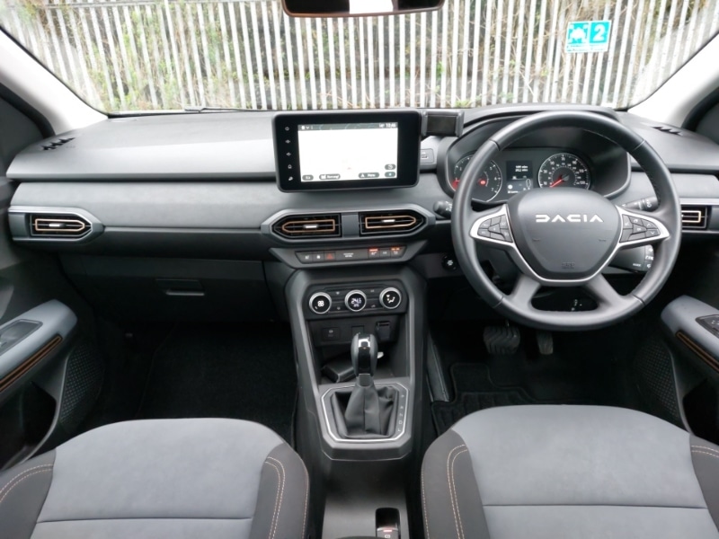 Used Dacia Sandero Stepway 2024 for sale - 76166068: Photo 2