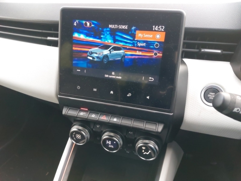 Used Renault Clio 2022 for sale - 76651440: Photo 16