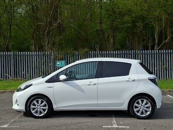 Used Toyota Yaris 2013 for sale - 79866234: Photo