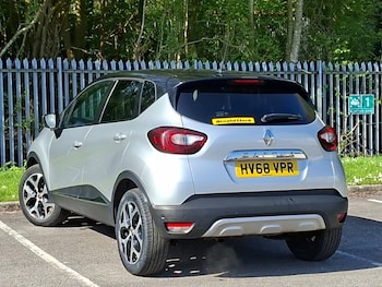 Used Renault Captur 2018 for sale - 78238122: Photo