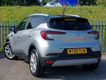 Used Renault Captur 2020 for sale - 74842777: Photo