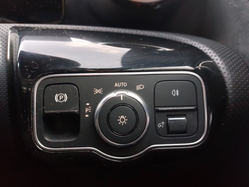 Used Mercedes-Benz A-Class 2021 for sale - 76397364: Photo 17