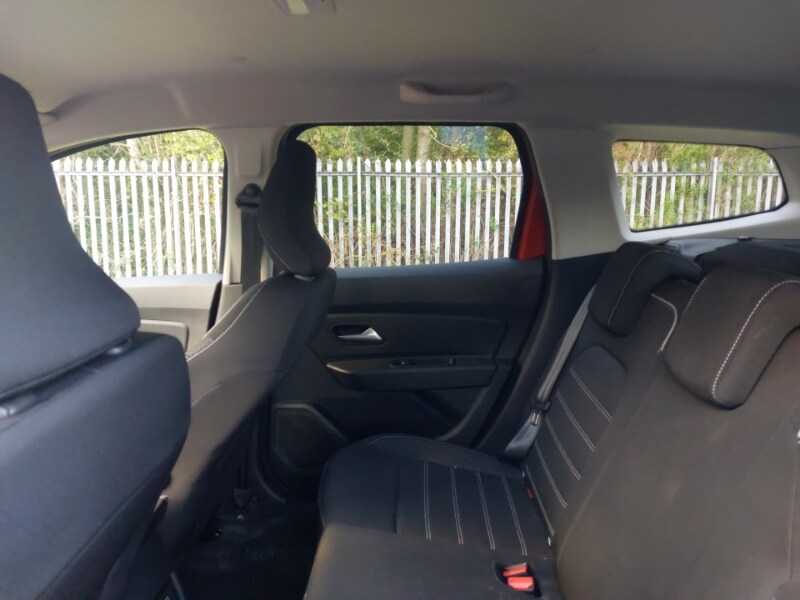 Used Dacia Duster 2022 for sale - 76397368: Photo 6