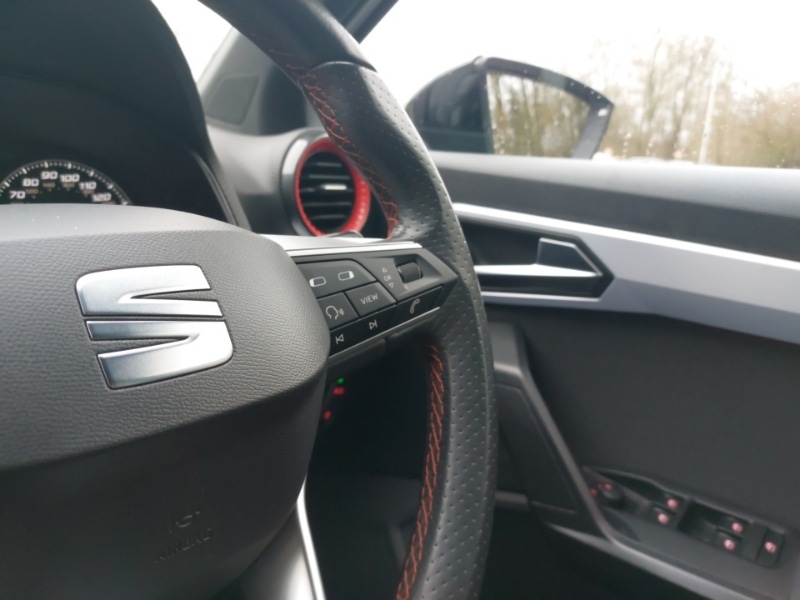 Used SEAT Ibiza 2022 for sale - 76983037: Photo 19