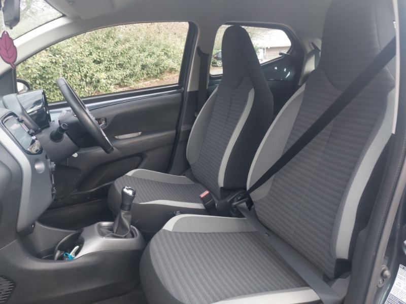 Used Toyota AYGO 2019 for sale - 77761016: Photo 5