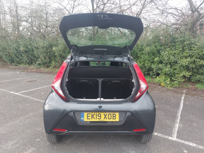 Used Toyota AYGO 2019 for sale - 77761016: Photo 8