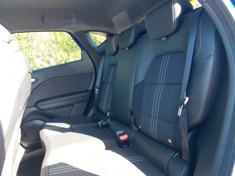 Used Renault Captur 2024 for sale - 76160641: Photo 6