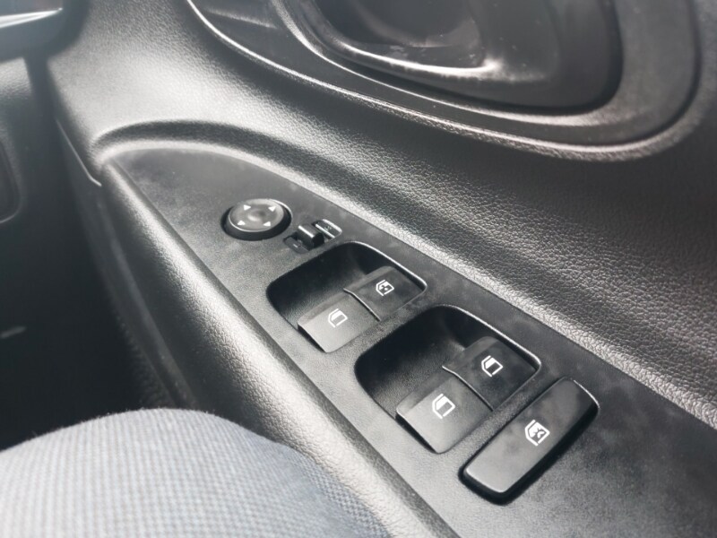 Used Hyundai i20 2023 for sale - 77896912: Photo 19