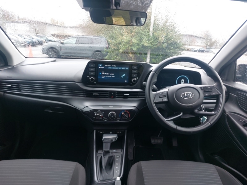 Used Hyundai i20 2023 for sale - 77896912: Photo 2