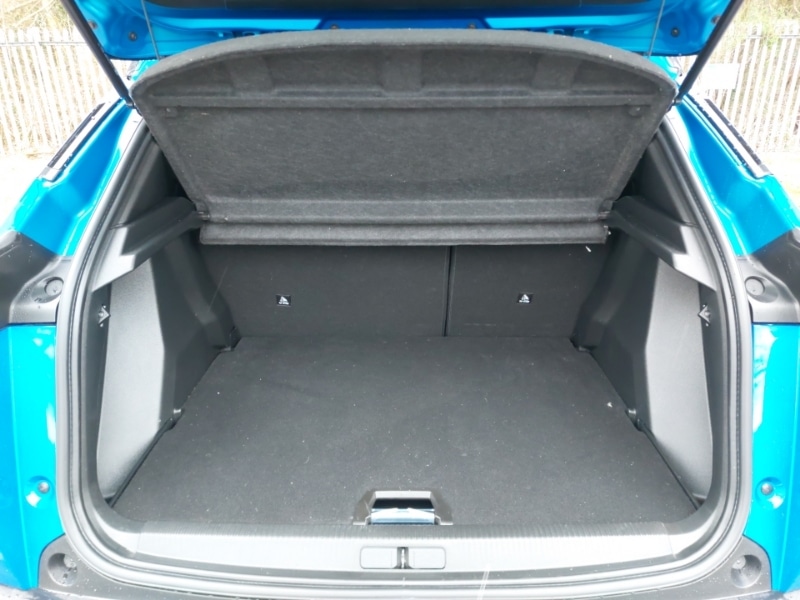 Used Peugeot 2008 2022 for sale - 77325206: Photo 8