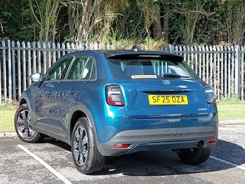 Used Fiat 600 2025 for sale - 76906687: Photo