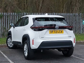 Used Toyota Yaris Cross 2023 for sale - 77491139: Photo