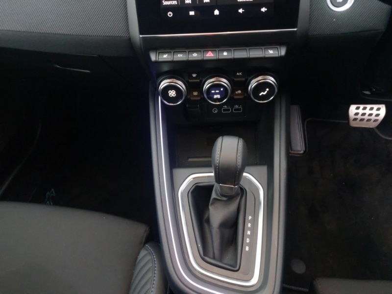 Used Renault Clio 2024 for sale - 77822755: Photo 17