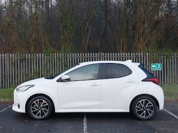 Used Toyota Yaris 2022 for sale - 77750521: Photo