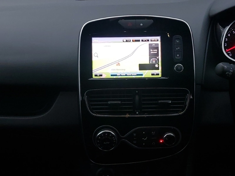 Used Renault Clio 2017 for sale - 77183639: Photo 11