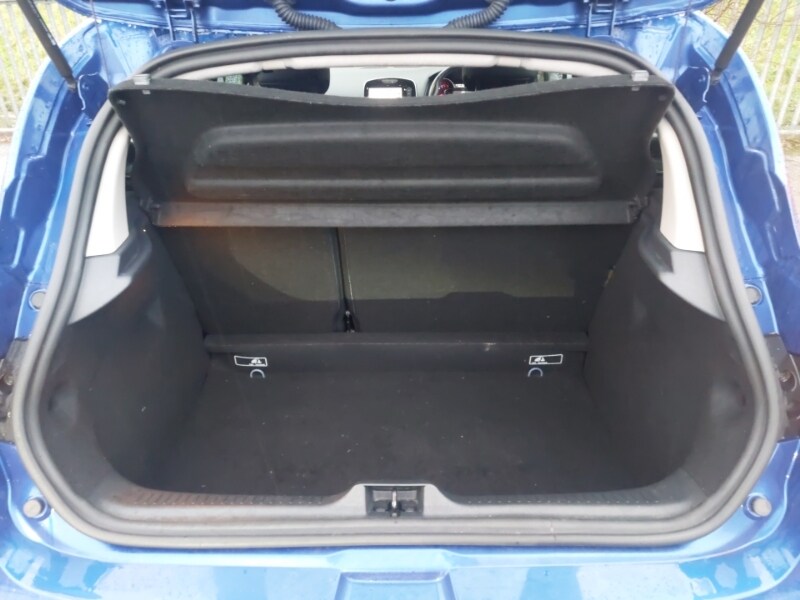 Used Renault Clio 2017 for sale - 77183639: Photo 8