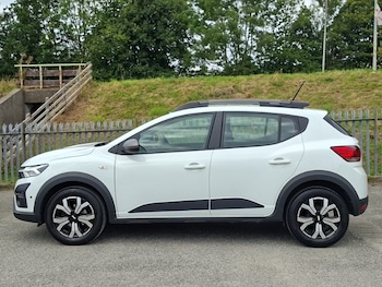 Used Dacia Sandero Stepway 2023 for sale - 79536819: Photo