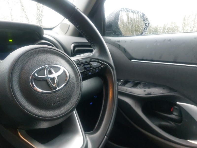 Used Toyota Yaris Cross 2022 for sale - 76983538: Photo 18
