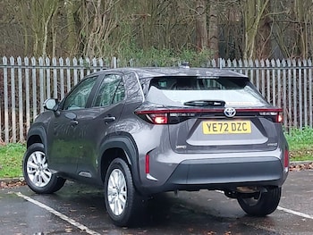 Used Toyota Yaris Cross 2022 for sale - 76983538: Photo