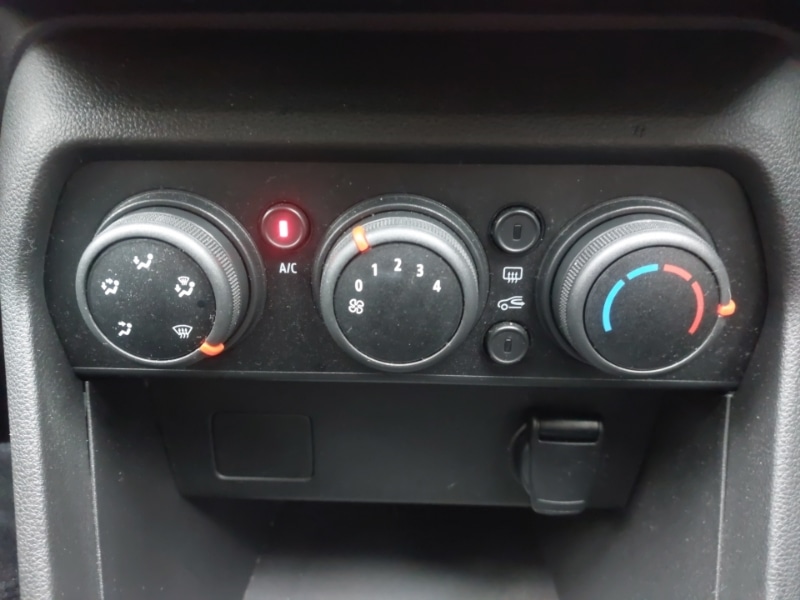 Used Dacia Sandero 2022 for sale - 76579362: Photo 12