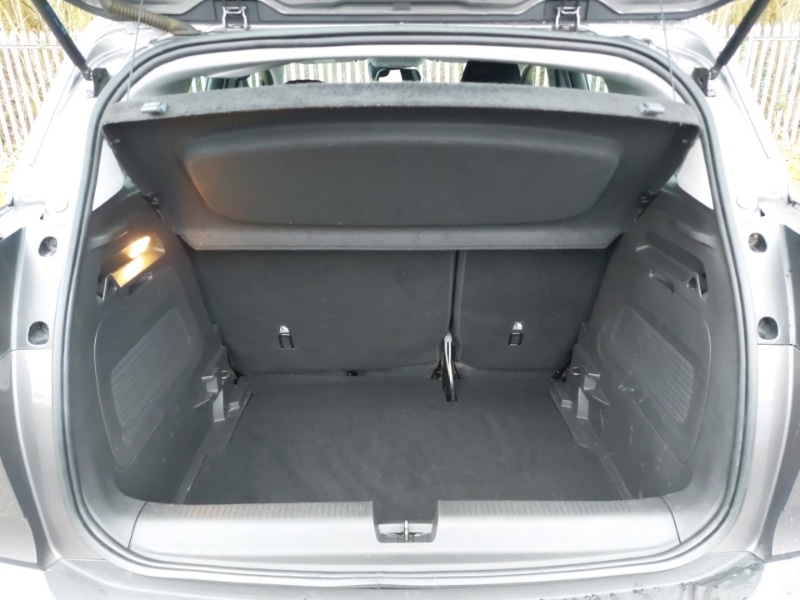 Used Vauxhall Crossland 2023 for sale - 77154937: Photo 8