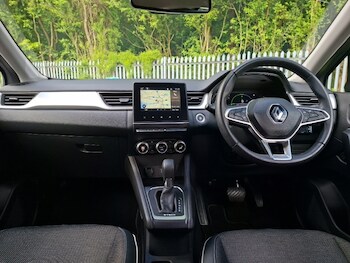 Used Renault Captur 2023 for sale - 78522643: Photo