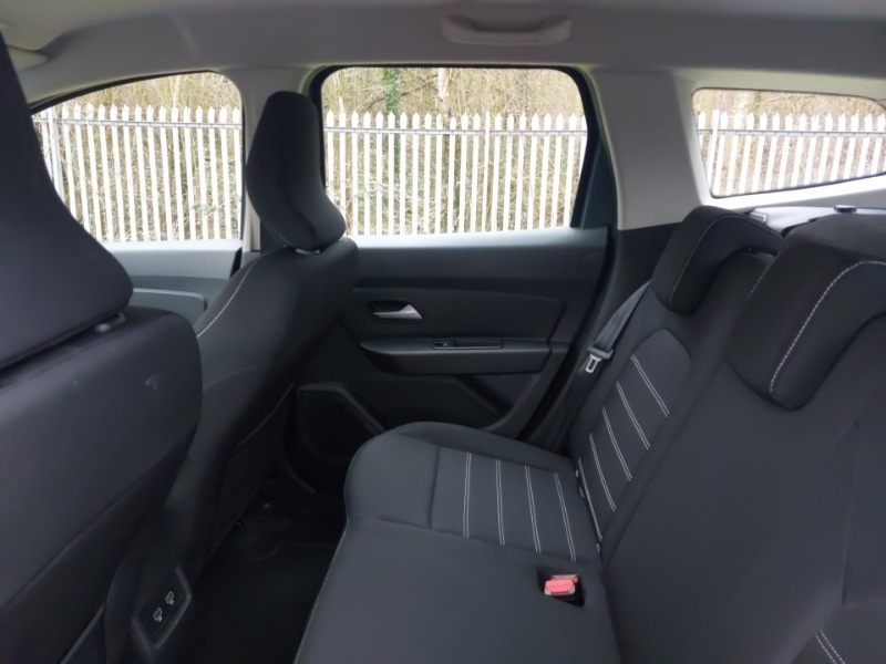 Used Dacia Duster 2023 for sale - 77576779: Photo 6