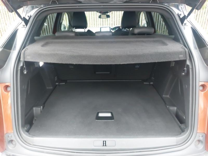 Used Peugeot 3008 2019 for sale - 77610980: Photo 8