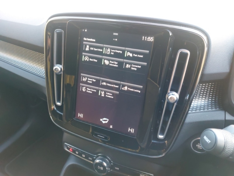 Used Volvo XC40 2022 for sale - 76795435: Photo 15