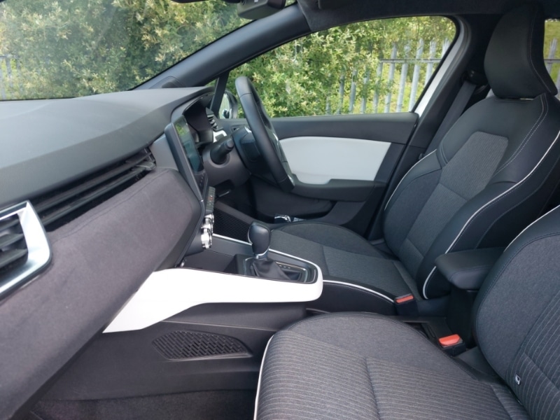 Used Renault Clio 2022 for sale - 77208910: Photo 5