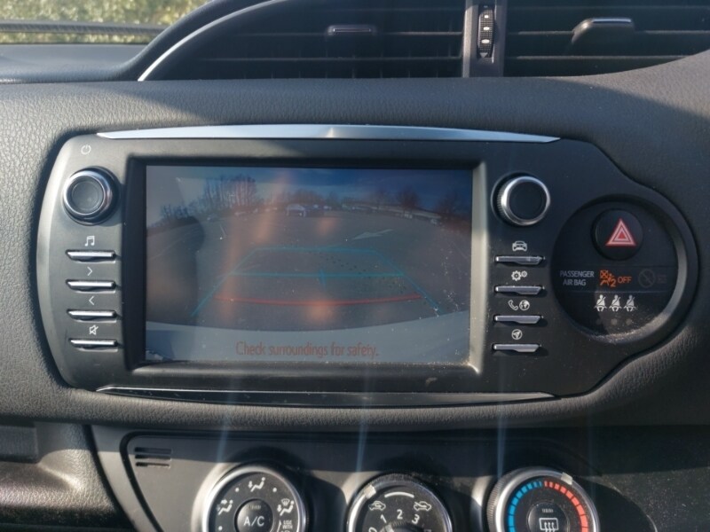 Used Toyota Yaris 2017 for sale - 77761009: Photo 10