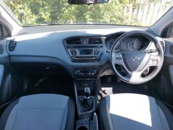 Used Hyundai i20 2016 for sale - 75170018: Photo