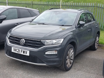 Used Volkswagen T-Roc 2021 for sale - 78489780: Photo