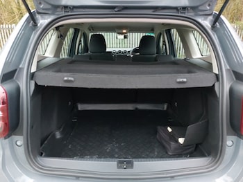 Used Dacia Duster 2023 for sale - 77448208: Photo